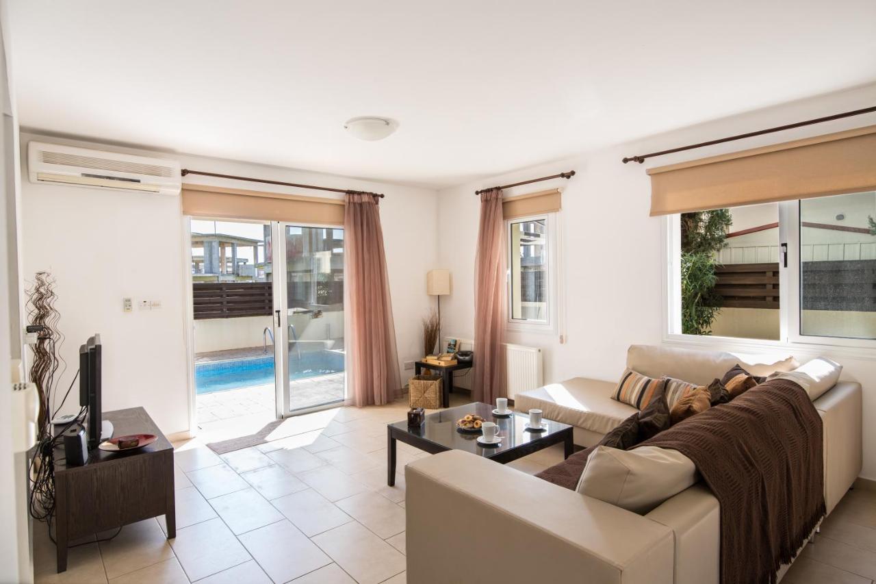 Nancy Villas Protaras Exterior photo